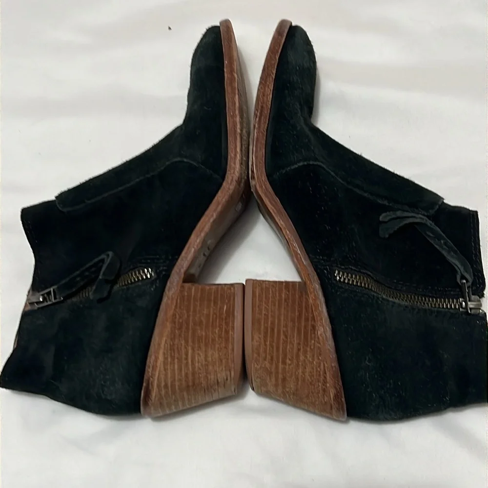 Madewell Black Suede Ankle Boots
